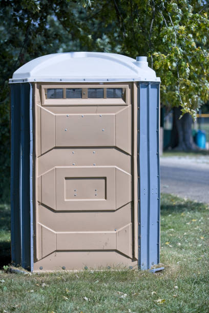 Porta potty rental for outdoor events in Zellwood, FL